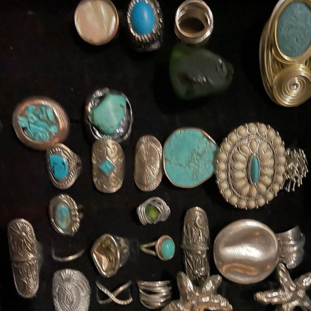 Jewelry - Picture 4 of 6